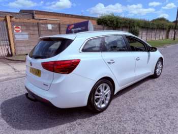 Used Kia Ceed 2014 for sale - 75121589: Photo