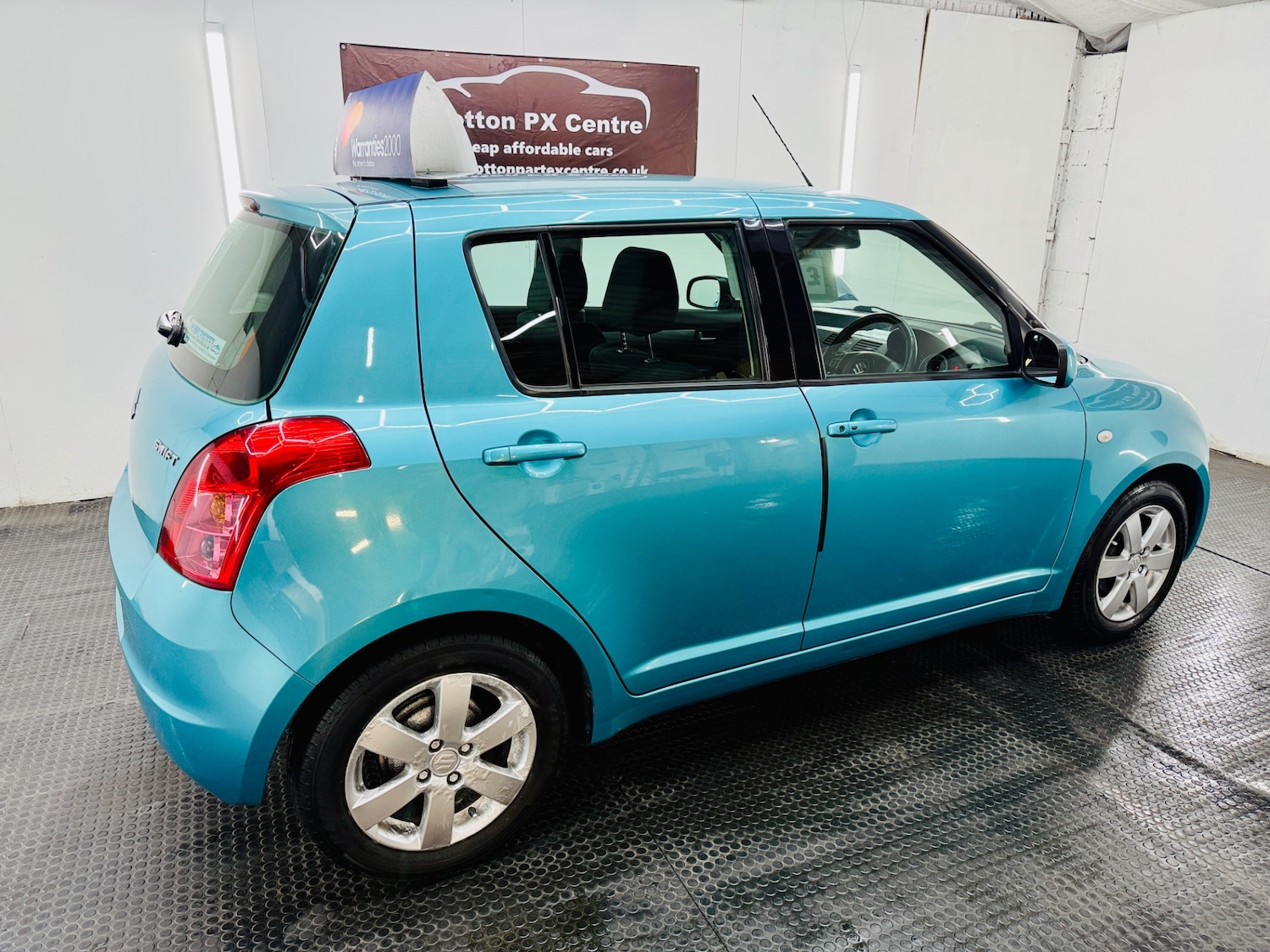 Used Suzuki Swift 2009 for sale - 78018660: Photo 11