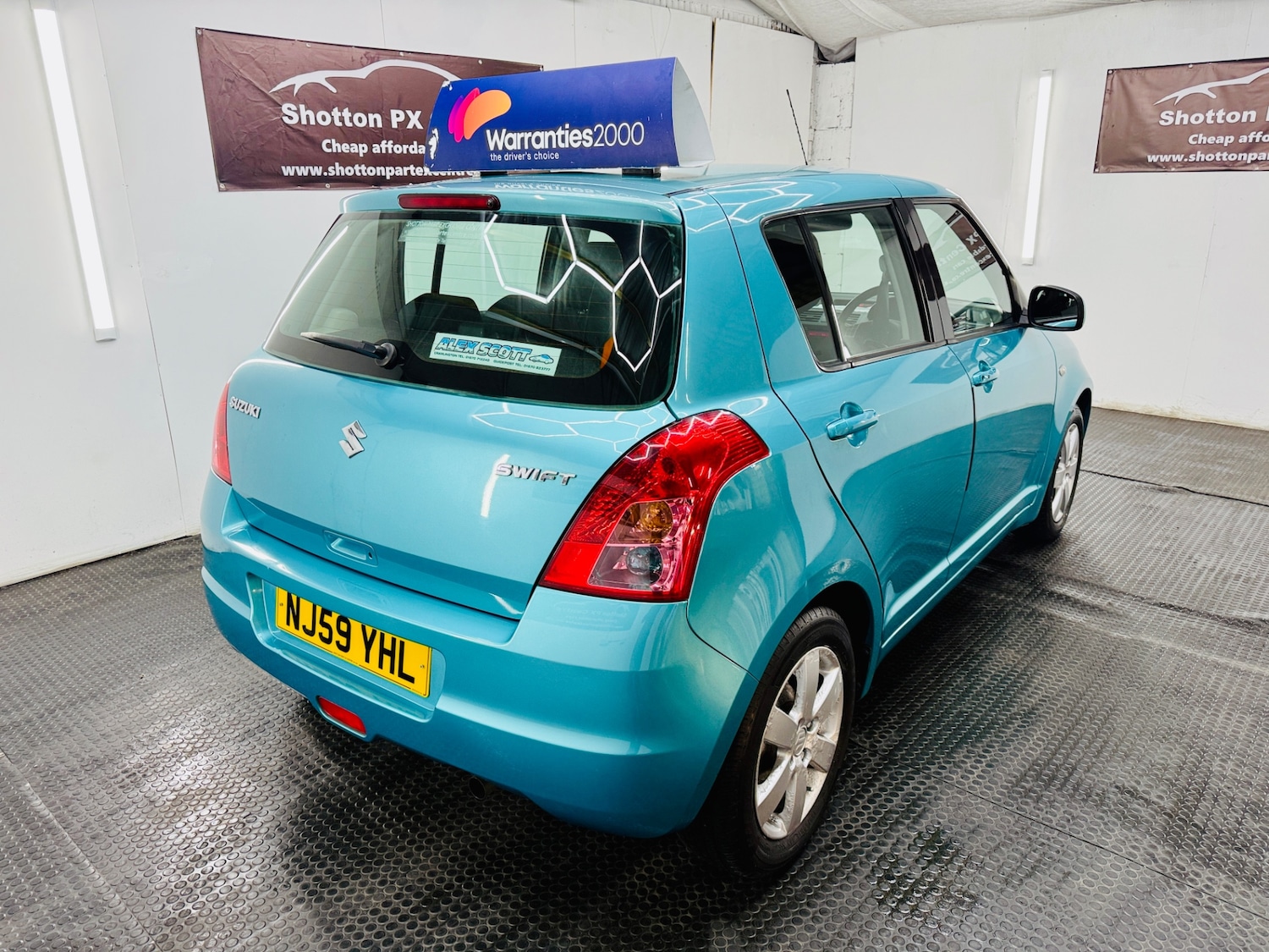 Used Suzuki Swift 2009 for sale - 78018660: Photo 12