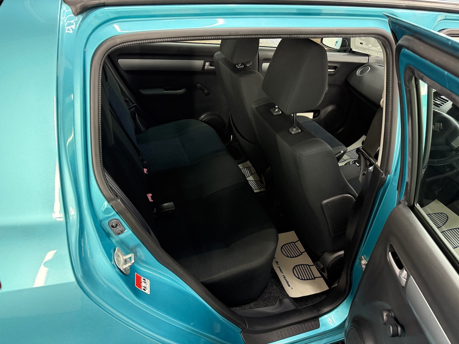 Used Suzuki Swift 2009 for sale - 78018660: Photo 15