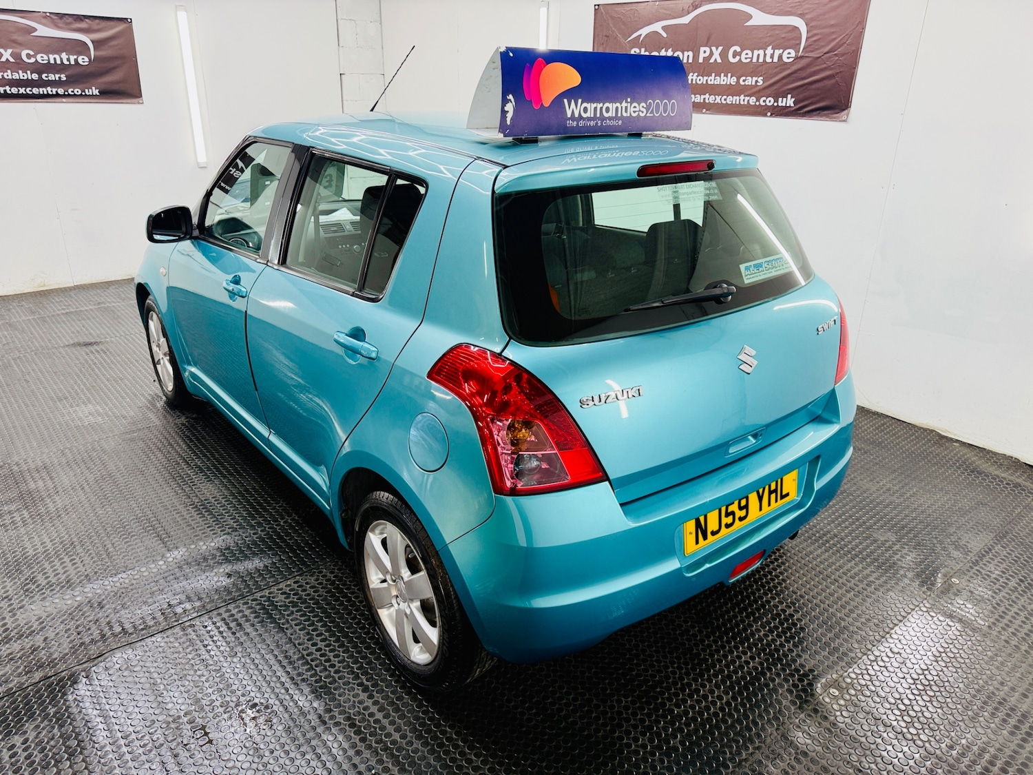 Used Suzuki Swift 2009 for sale - 78018660: Photo 5