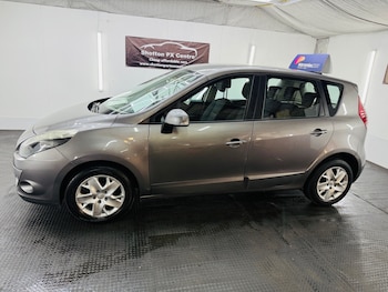 Used Renault Scenic 2011 for sale - 78900842: Photo