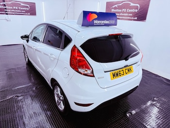 Used Ford Fiesta 2013 for sale - 77595544: Photo