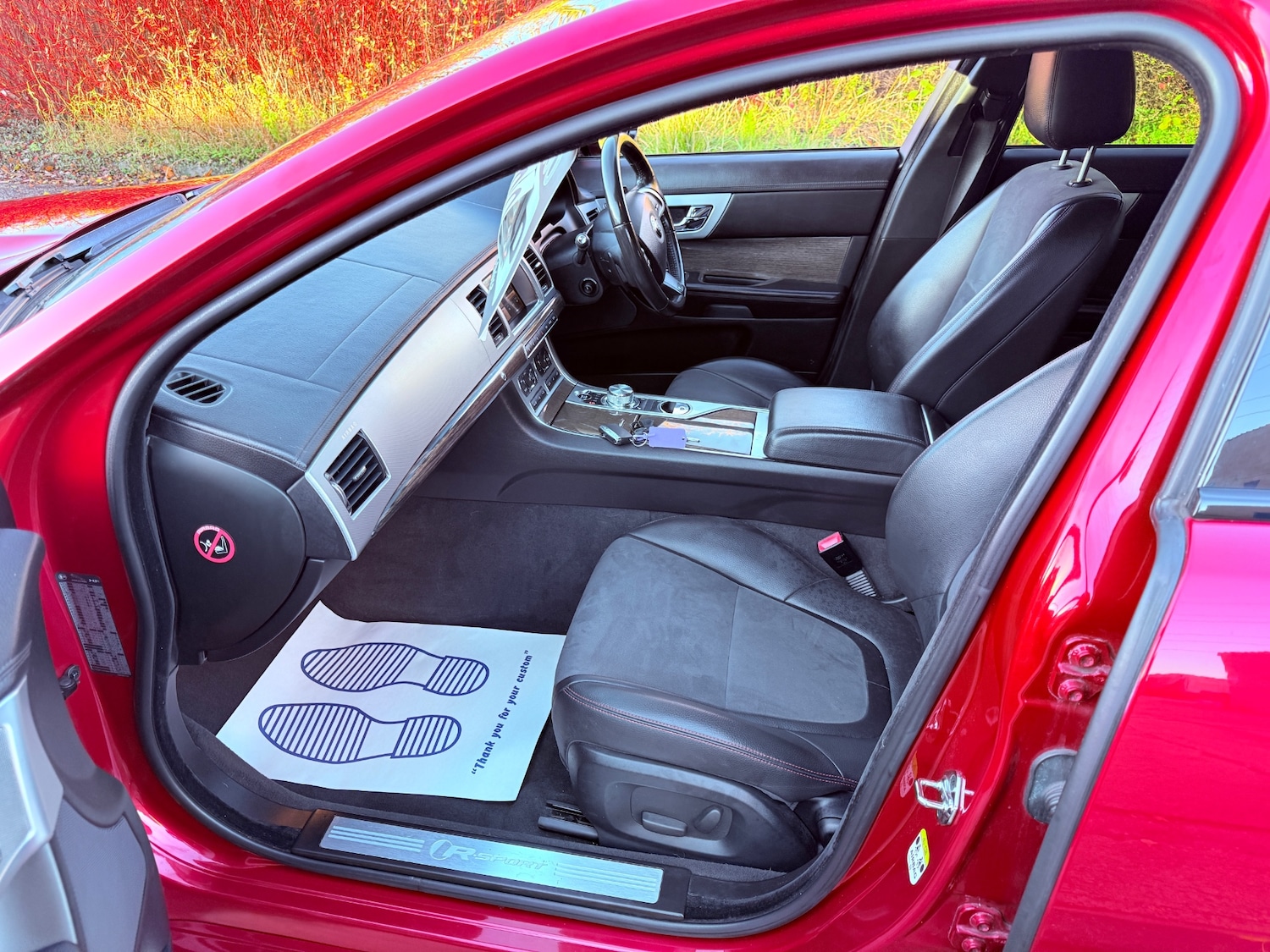 Used Jaguar XF 2015 for sale - 76322548: Photo 11