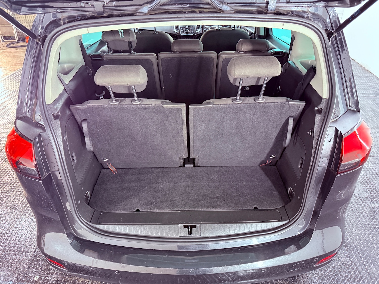 Used Vauxhall Zafira 2015 for sale - 76497206: Photo 16