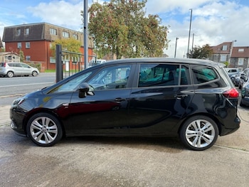 Used Vauxhall Zafira 2015 for sale - 76497206: Photo
