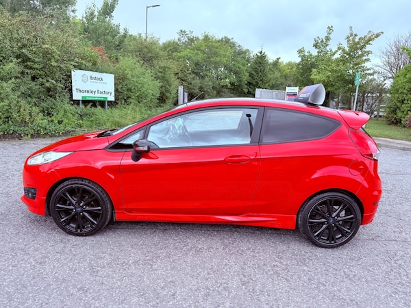 Used Ford Fiesta 2015 for sale - 75985099: Photo 8
