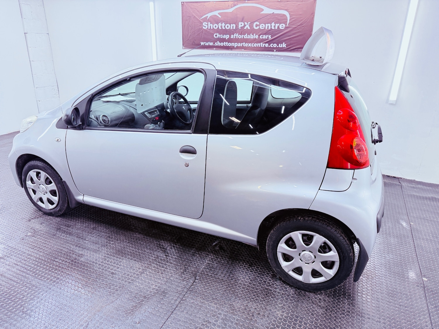 Used Peugeot 107 2012 for sale - 77409723: Photo 3