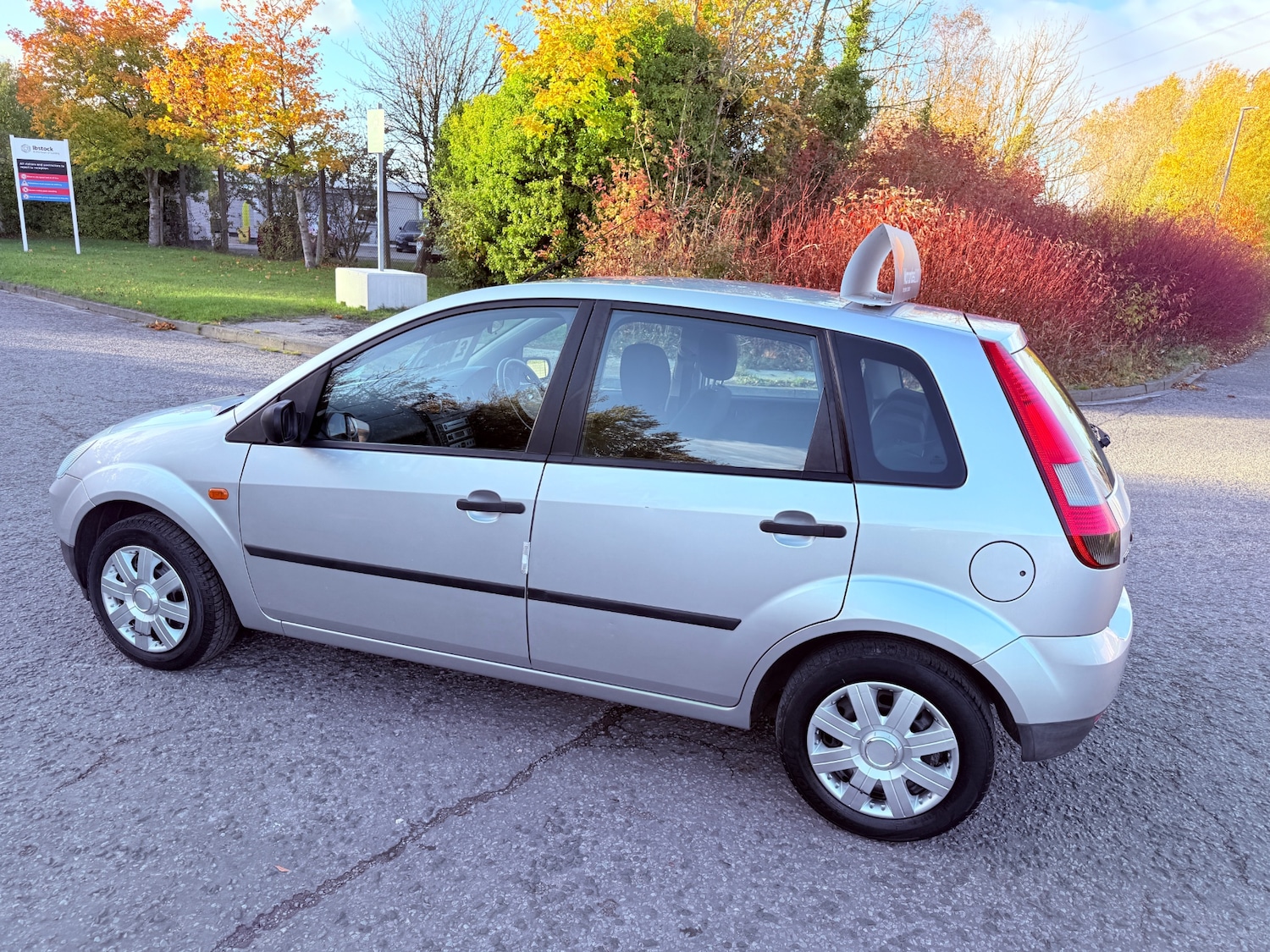 Used Ford Fiesta 2004 for sale - 76401971: Photo 9