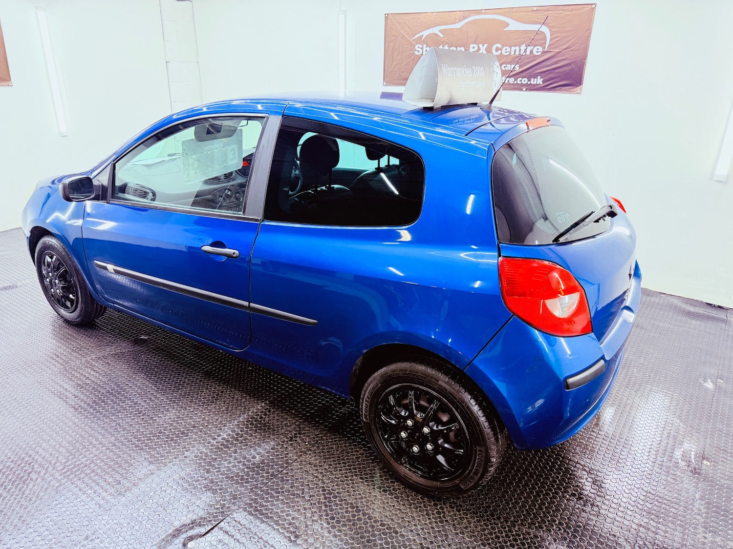 Used Renault Clio 2009 for sale - 77403883: Photo 3