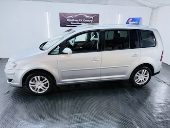 Used Volkswagen Touran 2007 for sale - 78497233: Photo