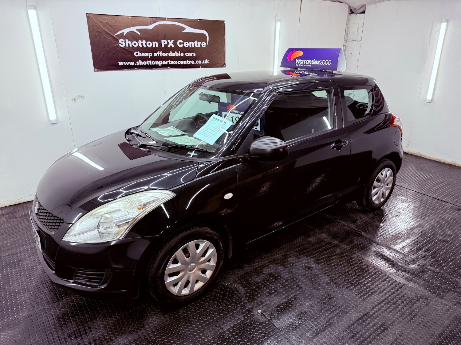Used Suzuki Swift 2010 for sale - 77732366: Photo 1