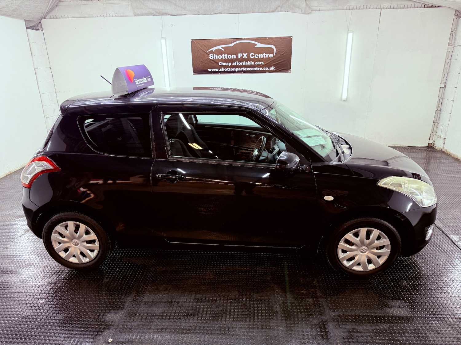 Used Suzuki Swift 2010 for sale - 77732366: Photo 10