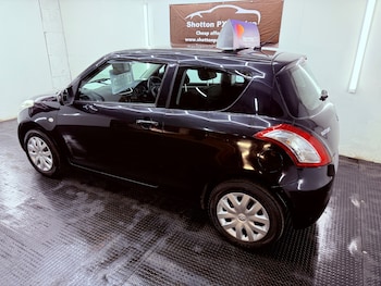Used Suzuki Swift 2010 for sale - 77732366: Photo