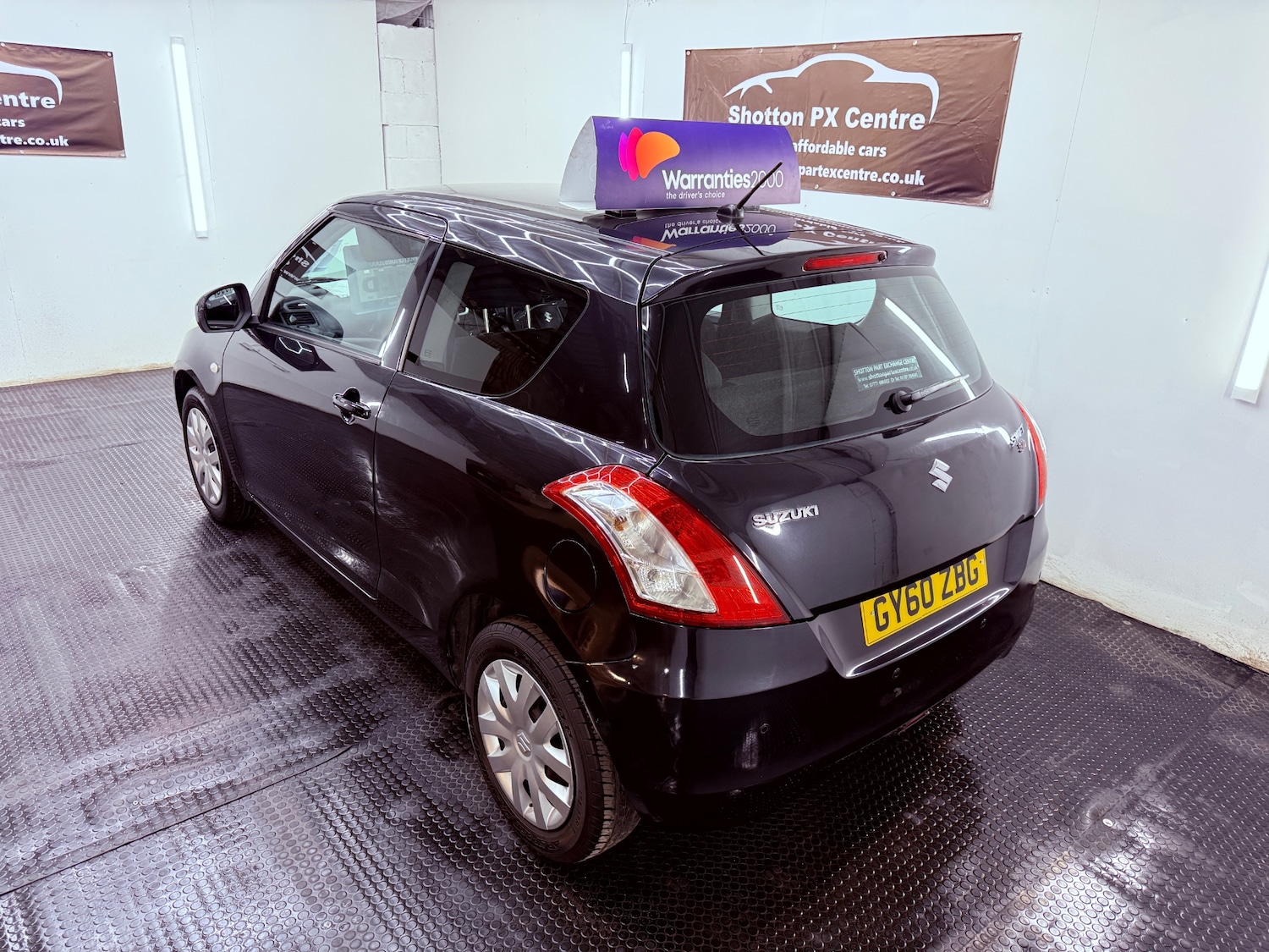 Used Suzuki Swift 2010 for sale - 77732366: Photo 4