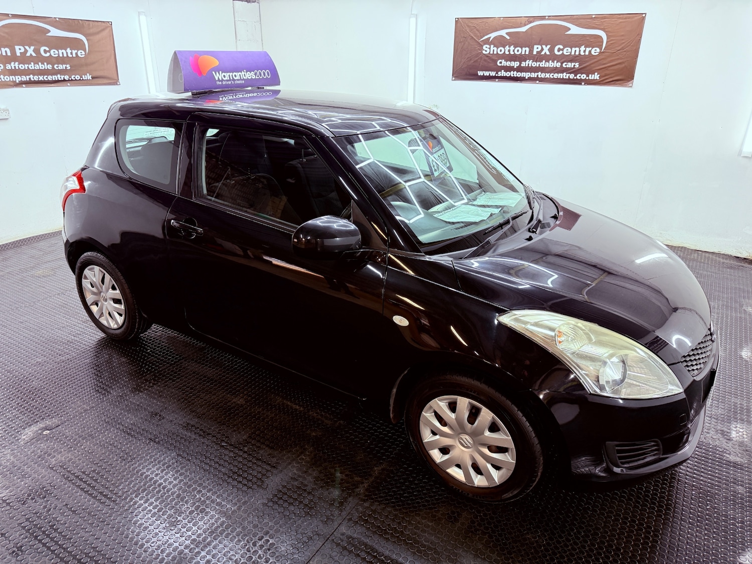 Used Suzuki Swift 2010 for sale - 77732366: Photo 9