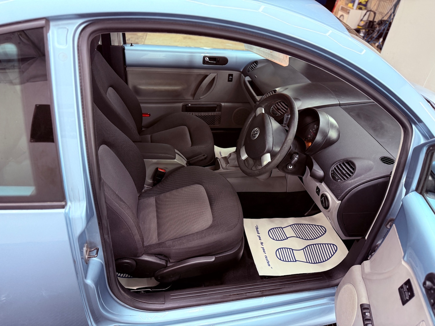 Used Volkswagen Beetle 2005 for sale - 77568761: Photo 12