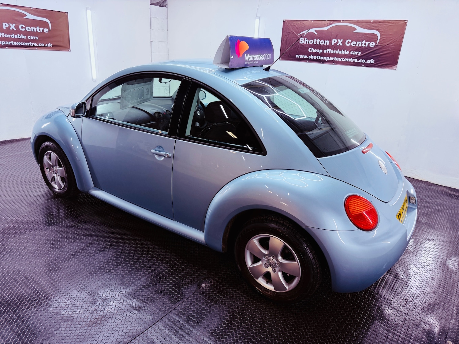 Used Volkswagen Beetle 2005 for sale - 77568761: Photo 3