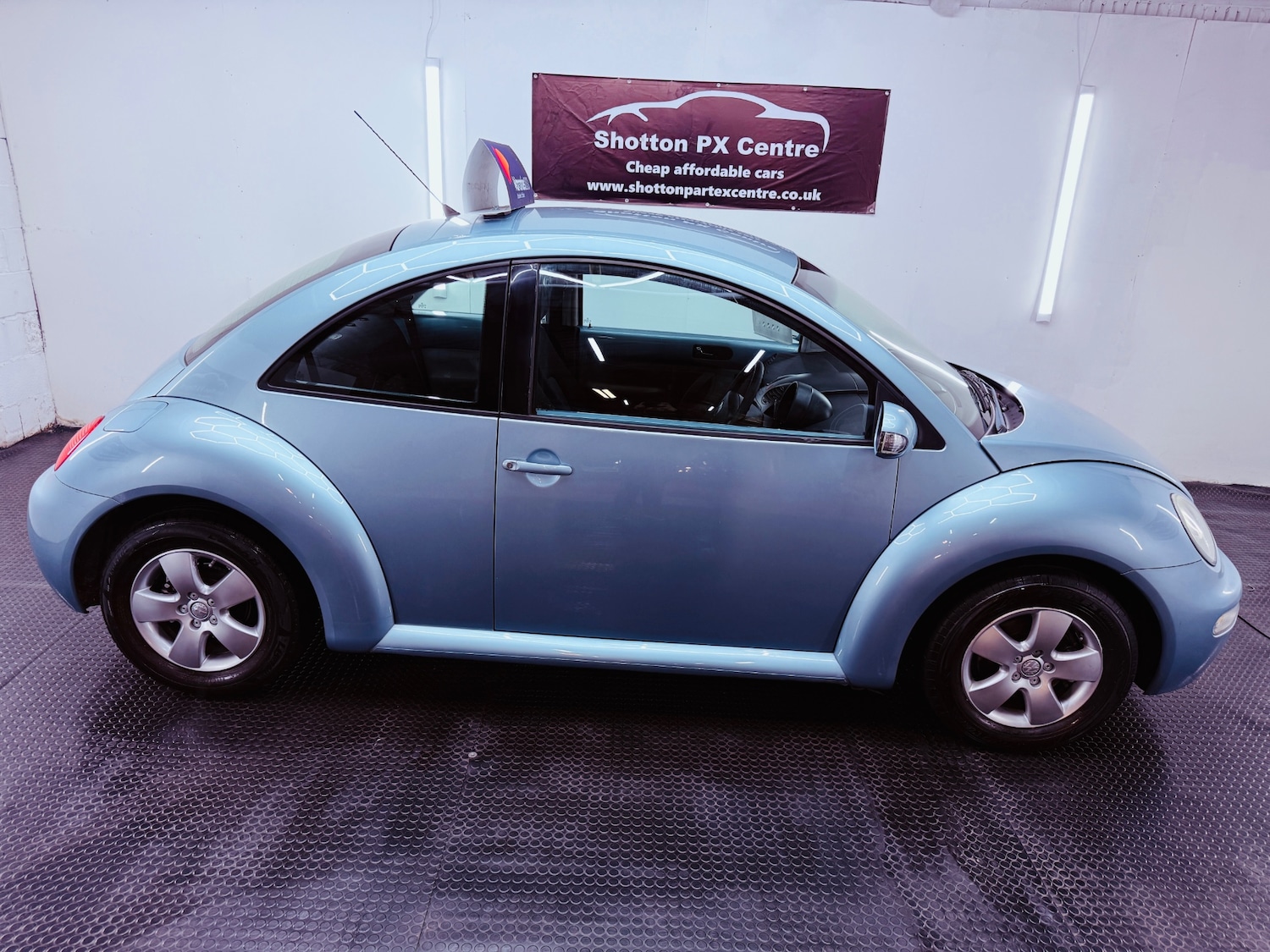Used Volkswagen Beetle 2005 for sale - 77568761: Photo 9
