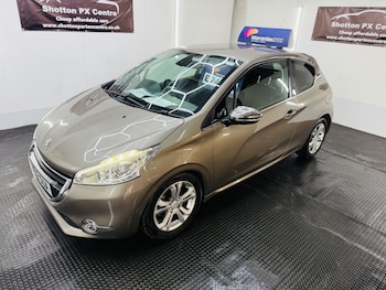 Used Peugeot 208 2012 for sale - 79048142: Photo