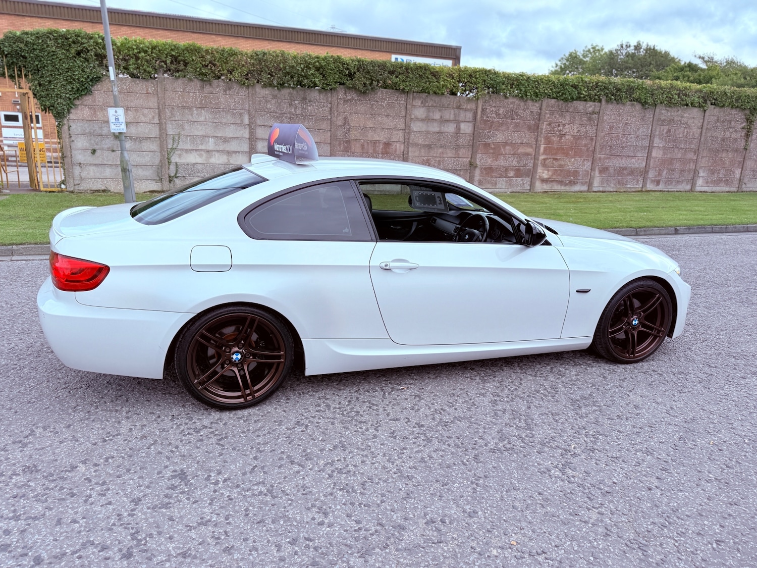 Used BMW 3 Series 2012 for sale - 76595346: Photo 2