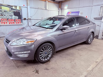 2013 (13) - 2.0 TDCi 140 Zetec Business Edition 5dr
