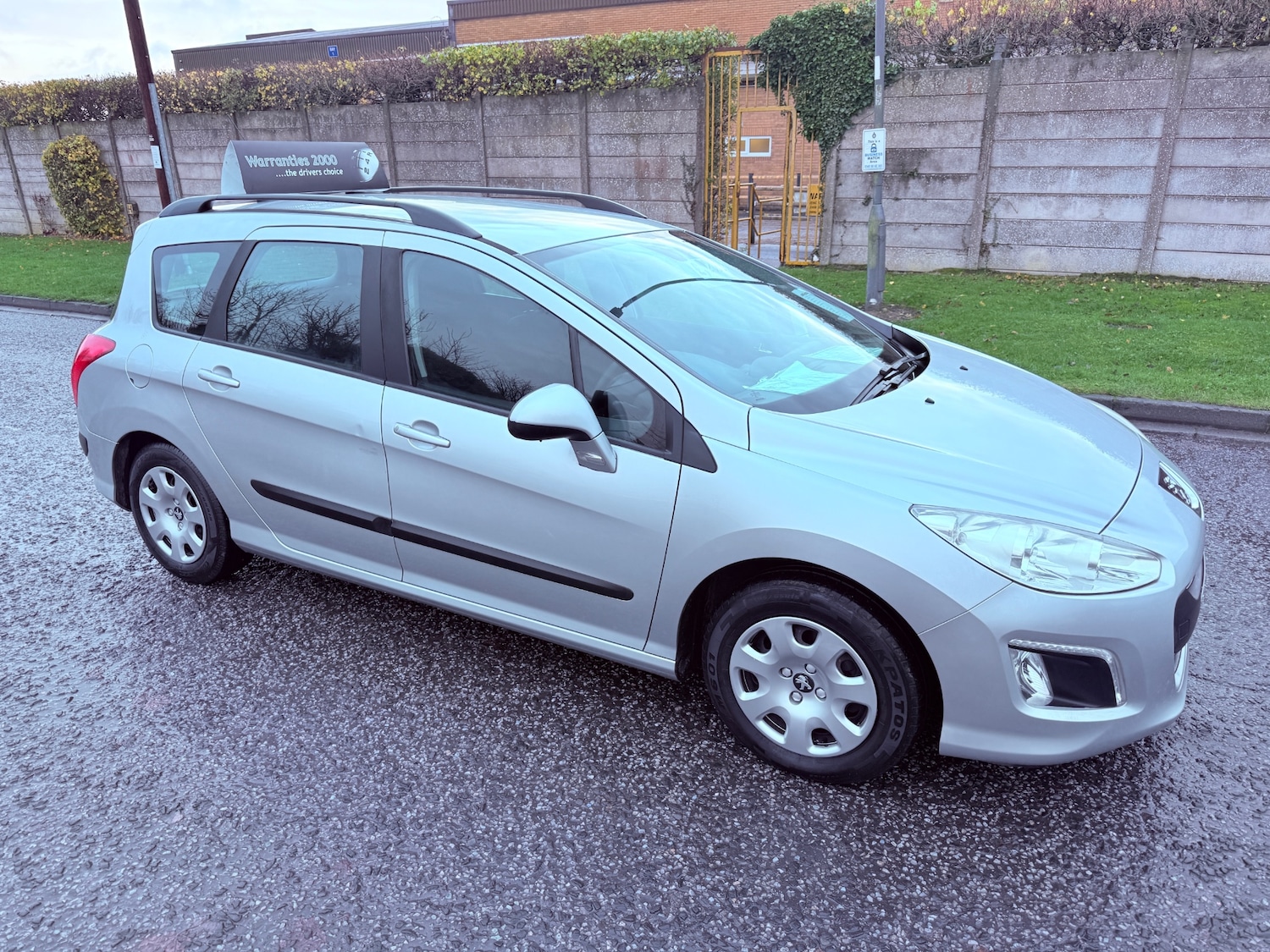 Used Peugeot 308 2013 for sale - 76605505: Photo 1