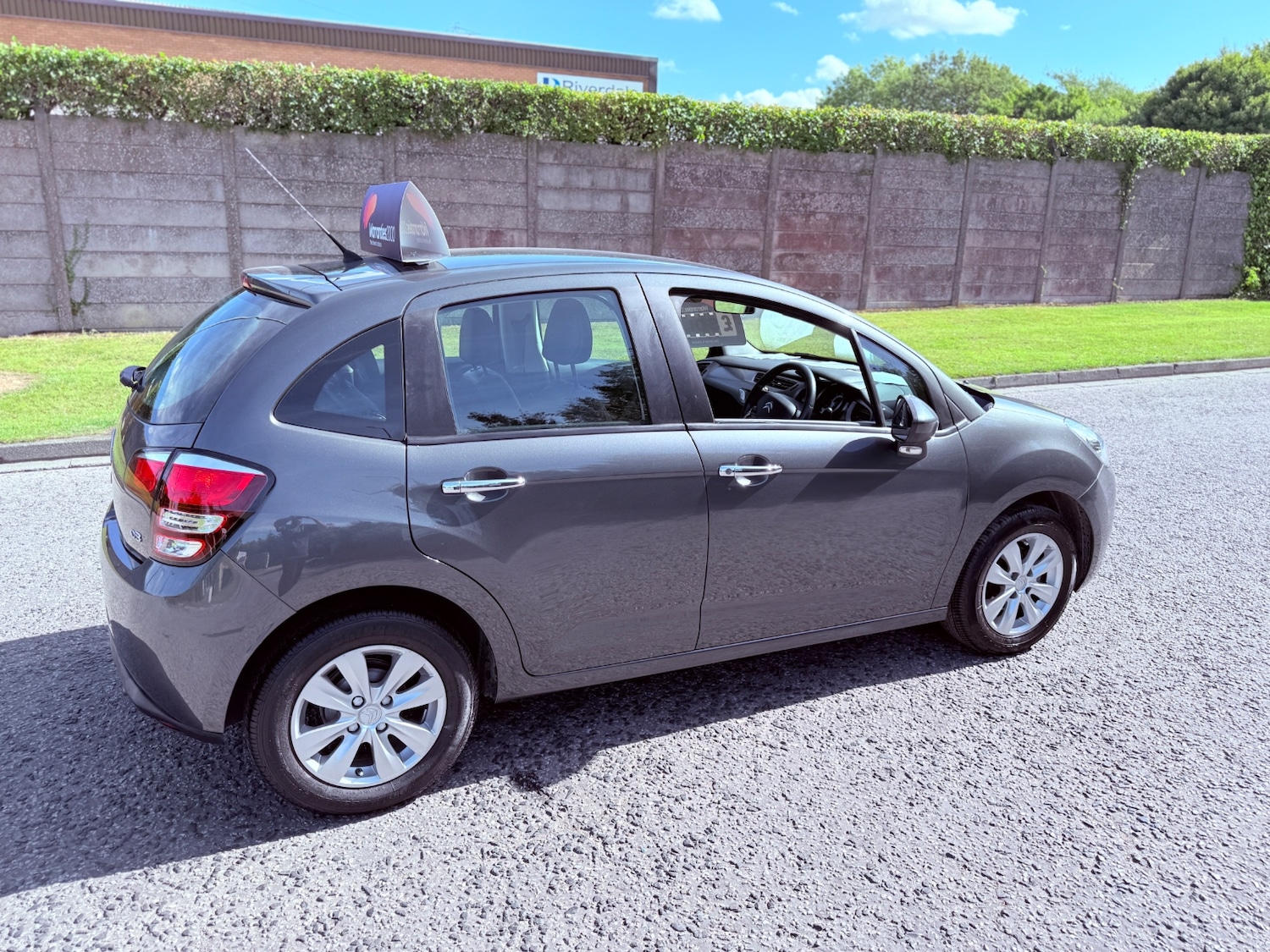 Vehicle 3