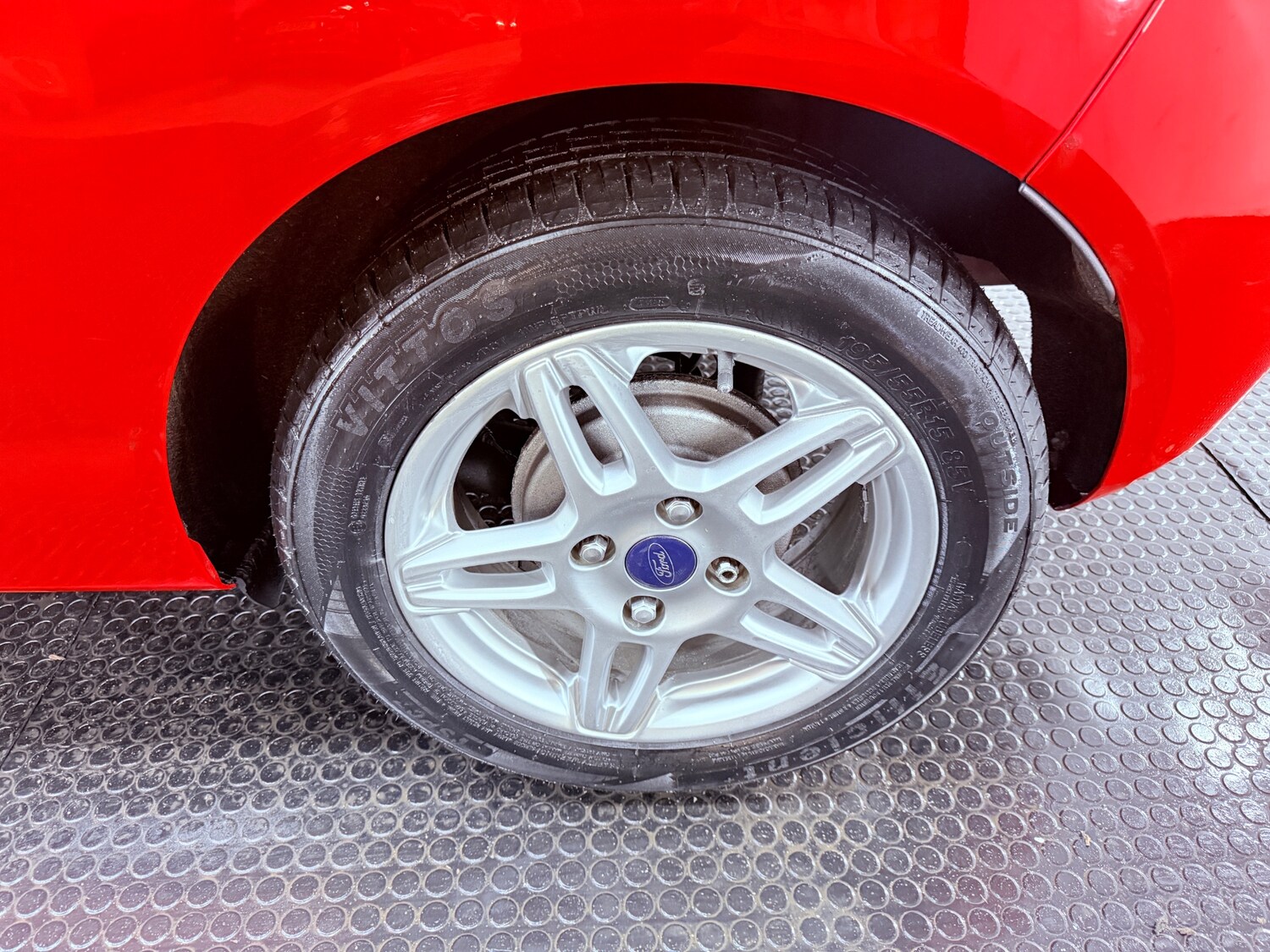 Used Ford Fiesta 2013 for sale - 77431476: Photo 14