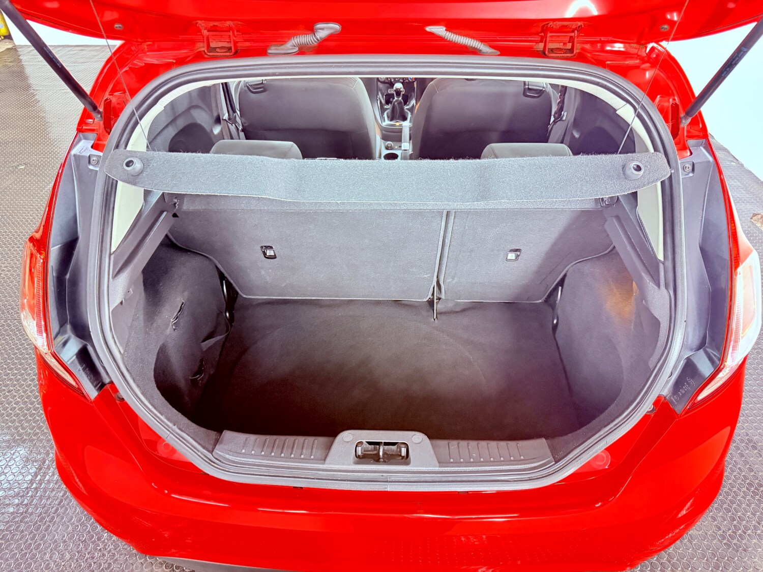 Used Ford Fiesta 2013 for sale - 77431476: Photo 16