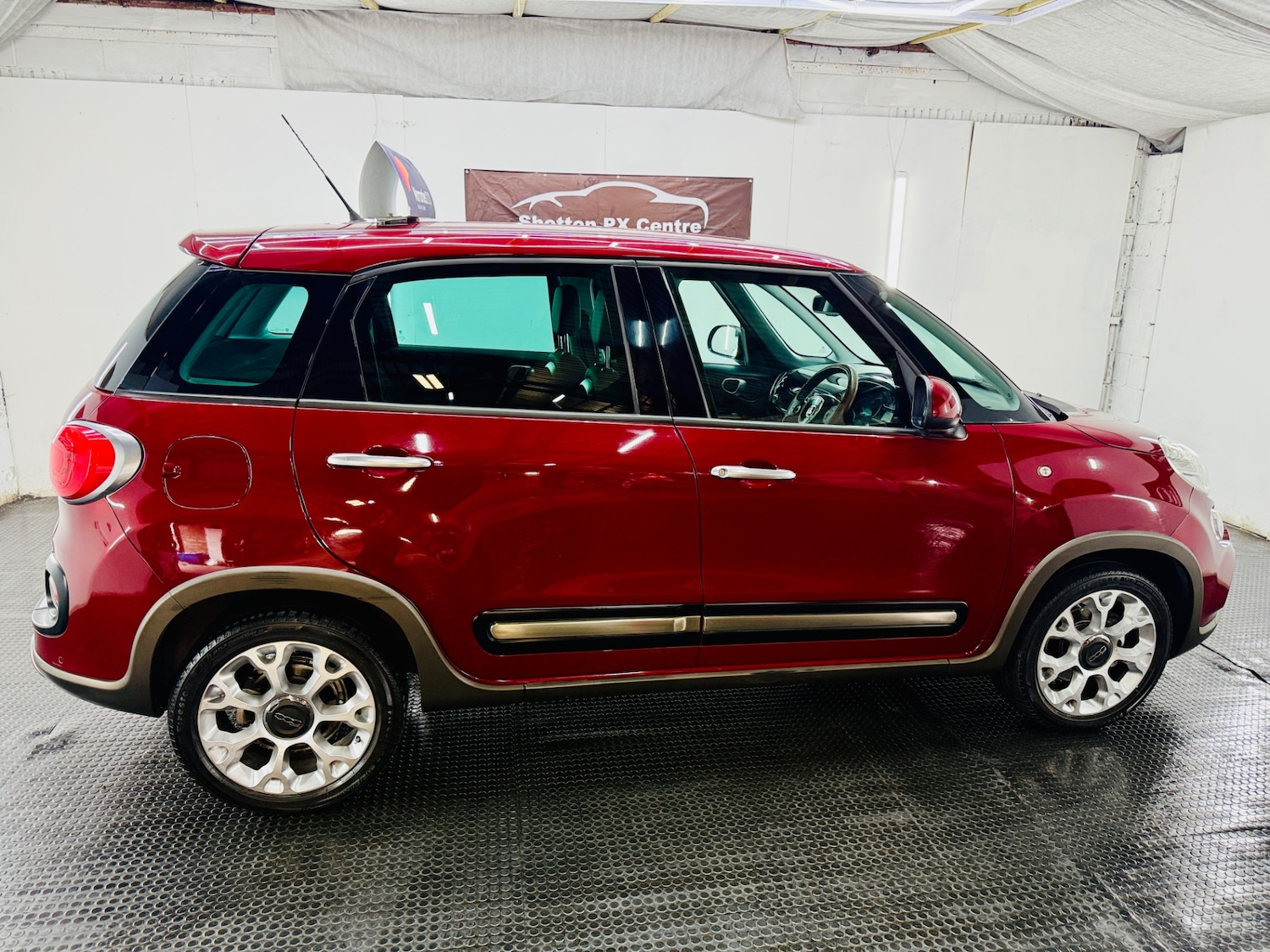 Used Fiat 500L 2015 for sale - 78080779: Photo 11