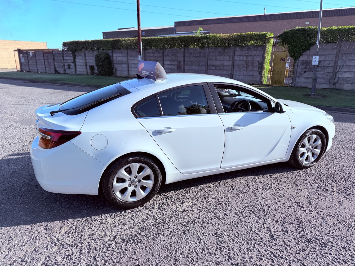 Used Vauxhall Insignia 2018 for sale - 76064576: Photo 3