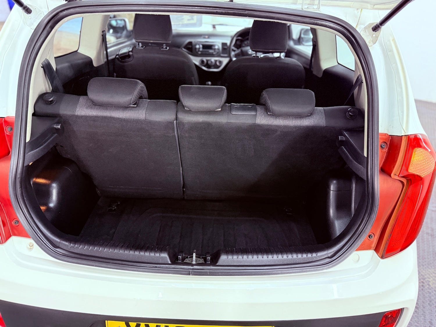 Used Kia Picanto 2012 for sale - 76737961: Photo 16