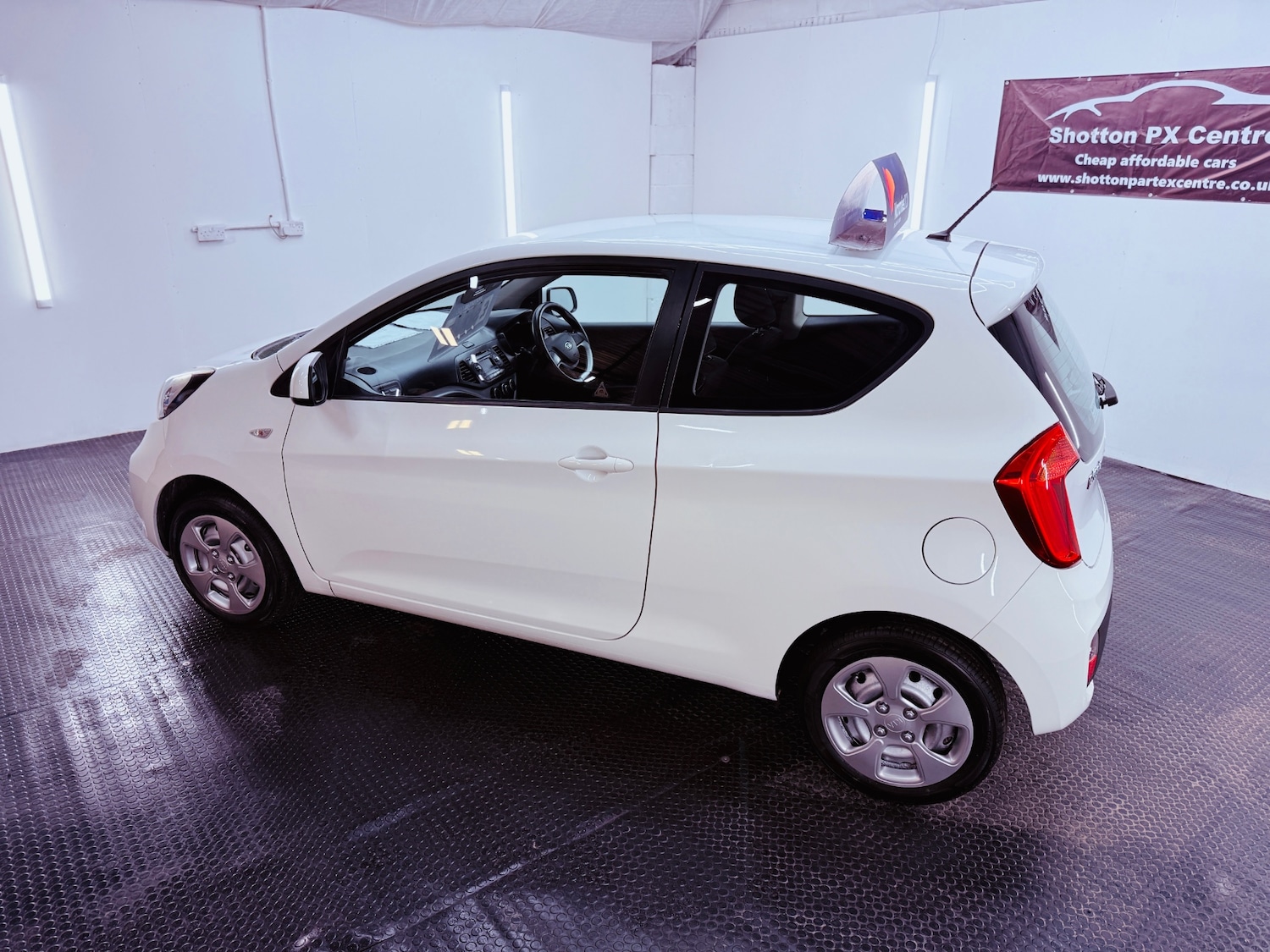 Used Kia Picanto 2012 for sale - 76737961: Photo 3