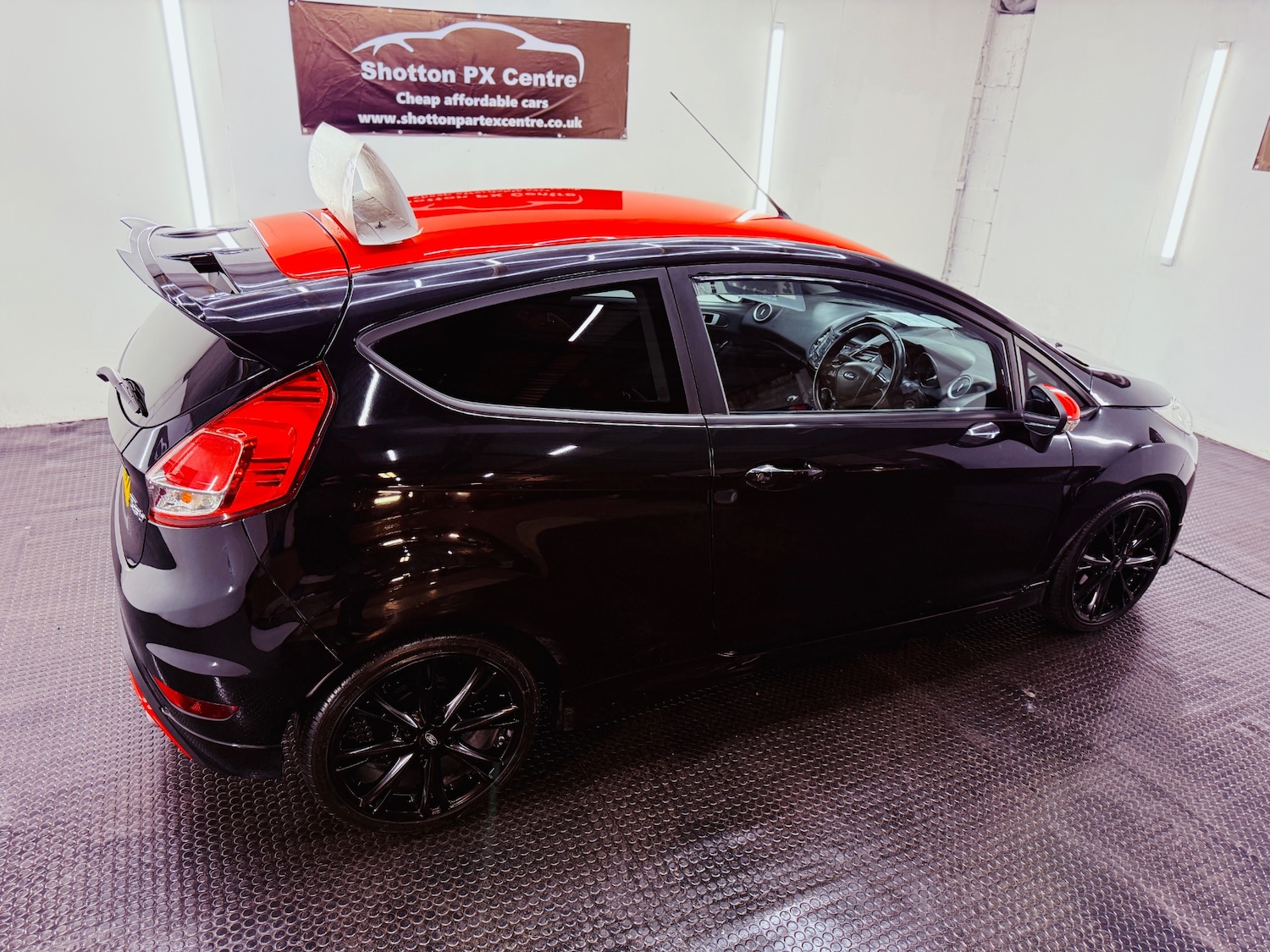 Used Ford Fiesta 2015 for sale - 77517720: Photo 11