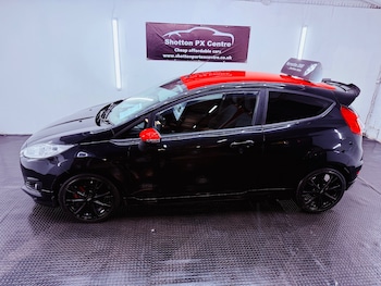 Used Ford Fiesta 2015 for sale - 77517720: Photo