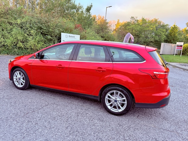 Used Ford Focus 2015 for sale - 76218947: Photo 9