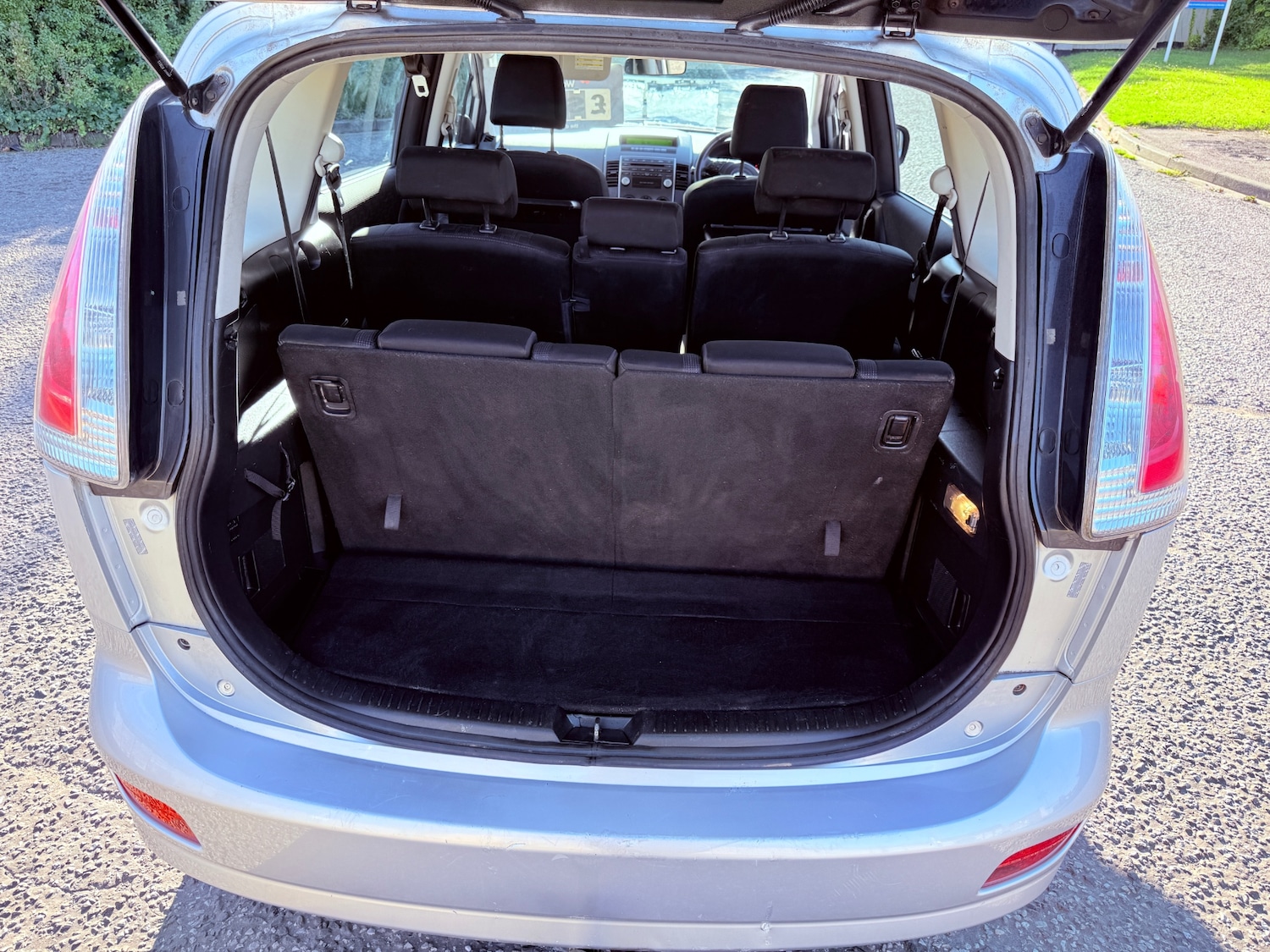 Used Mazda Mazda5 2009 for sale - 76595350: Photo 17