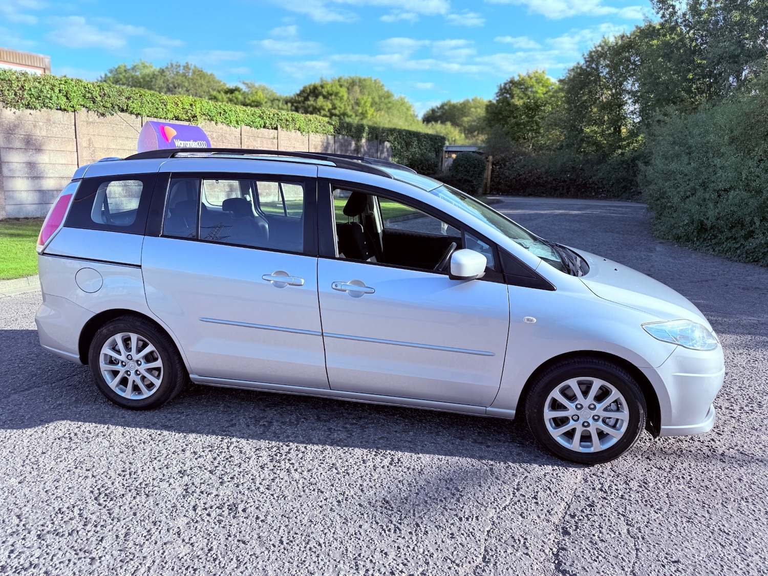 Used Mazda Mazda5 2009 for sale - 76595350: Photo 2