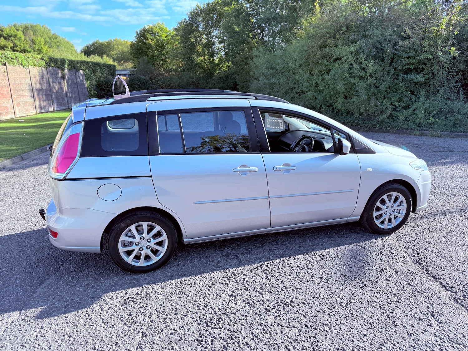 Used Mazda Mazda5 2009 for sale - 76595350: Photo 3