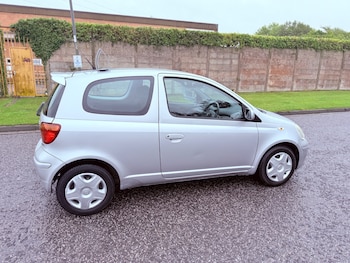 Used Toyota Yaris 2005 for sale - 75985543: Photo