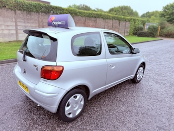 Used Toyota Yaris 2005 for sale - 75985543: Photo