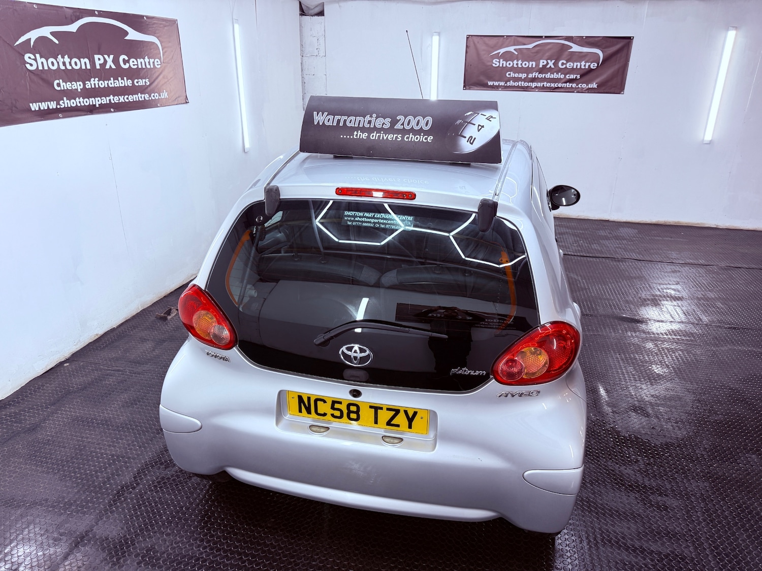 Used Toyota AYGO 2009 for sale - 77635280: Photo 13