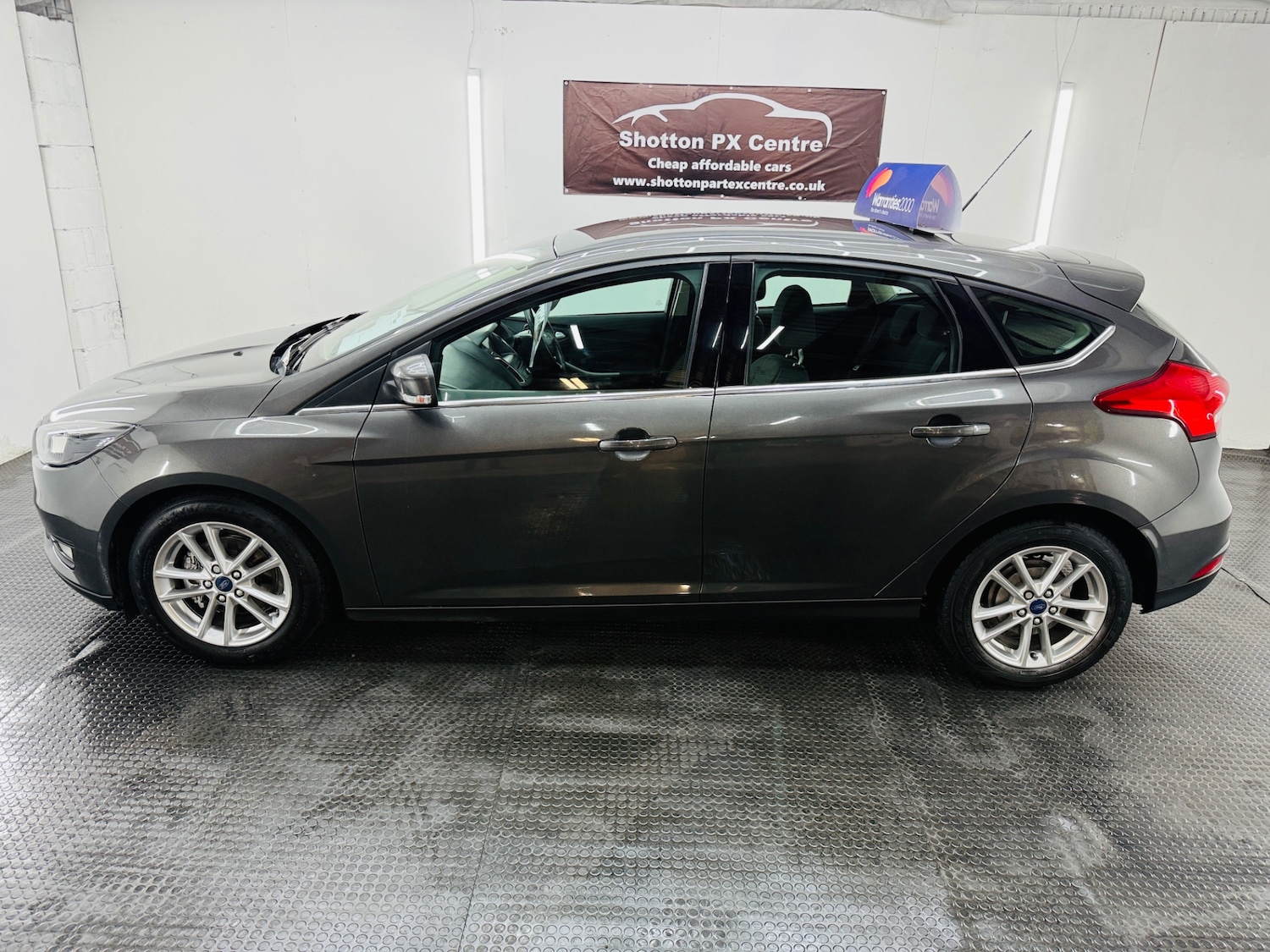 Used Ford Focus 2016 for sale - 78001527: Photo 2