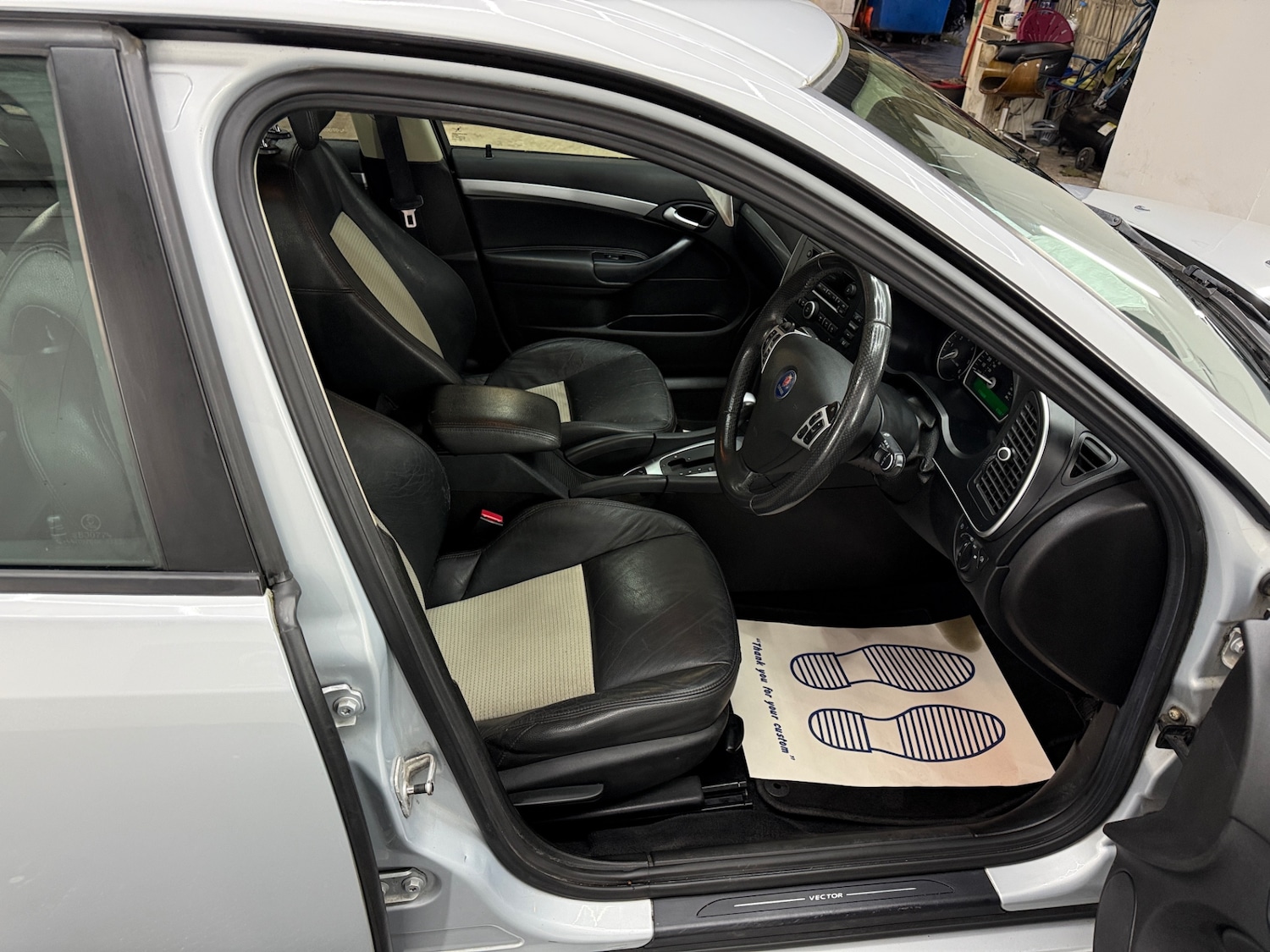 Used Saab 9-3 2008 for sale - 77848650: Photo 14