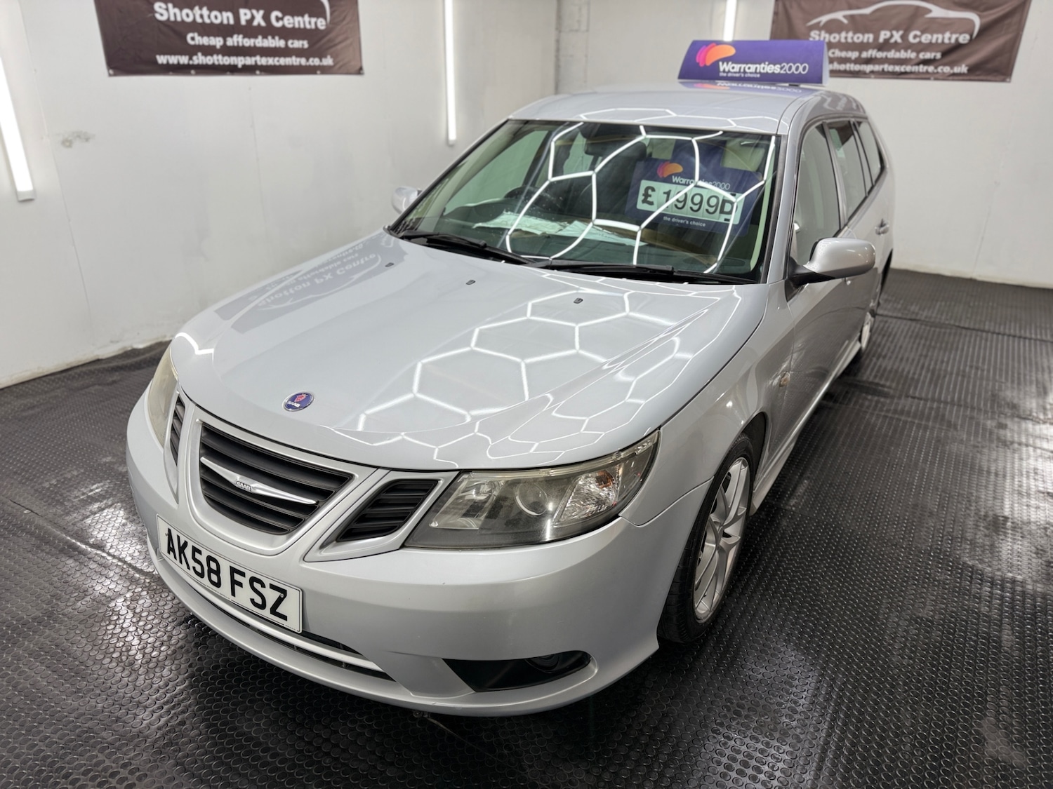 Used Saab 9-3 2008 for sale - 77848650: Photo 2