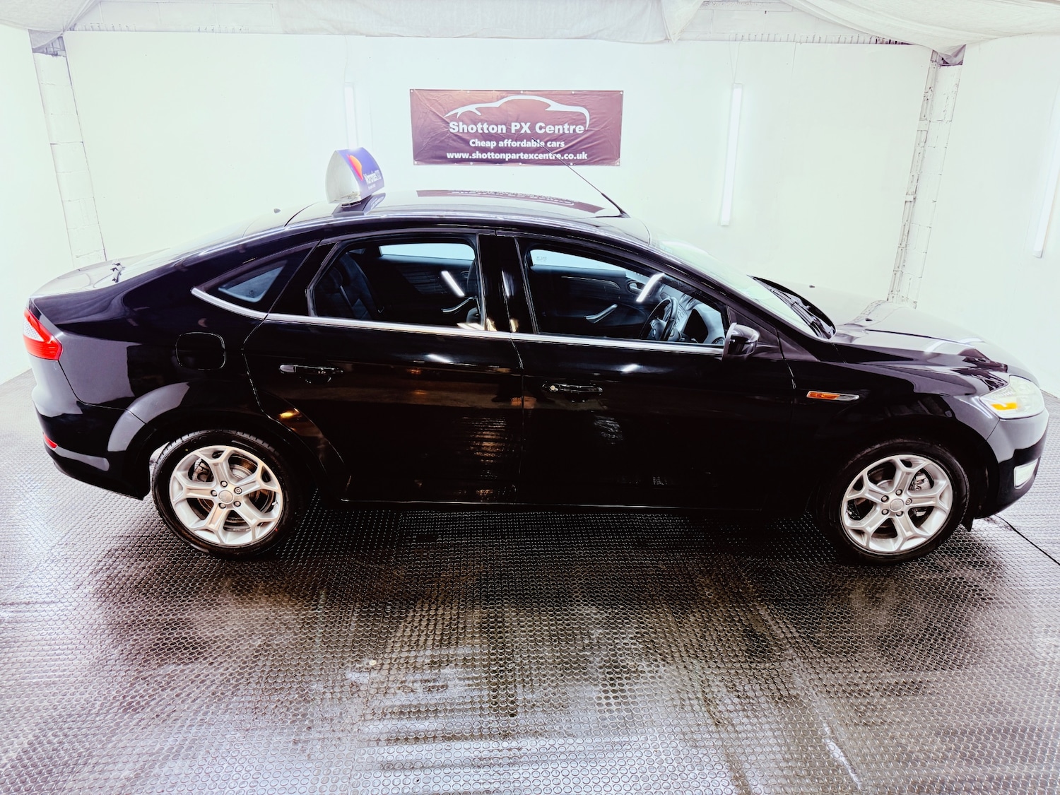 Used Ford Mondeo 2010 for sale - 77404860: Photo 9