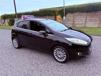 2014 (14) - 1.0 EcoBoost Titanium 5dr