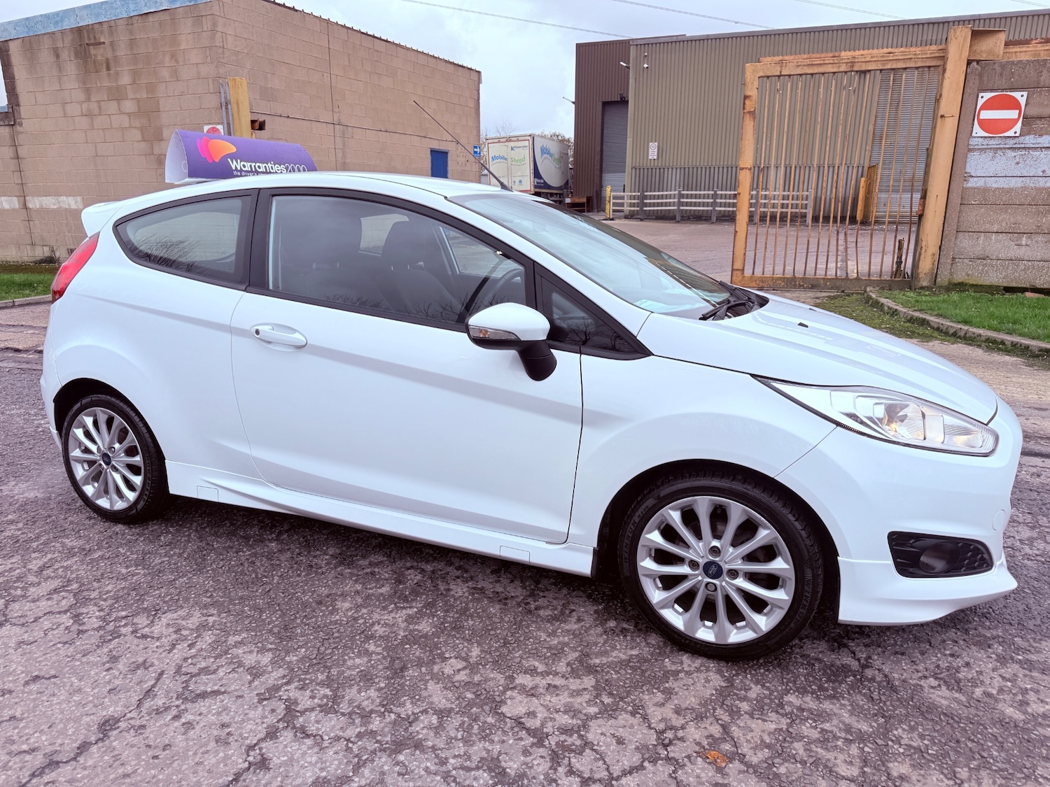 Used Ford Fiesta 2014 for sale - 76577101: Photo 1