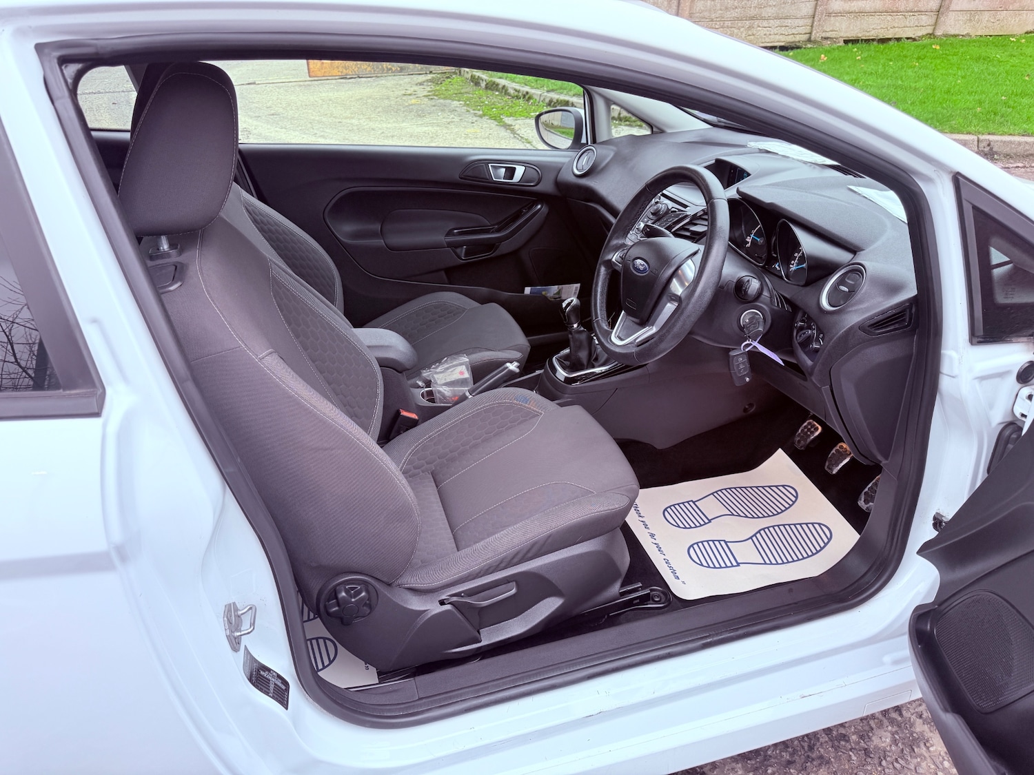 Used Ford Fiesta 2014 for sale - 76577101: Photo 15